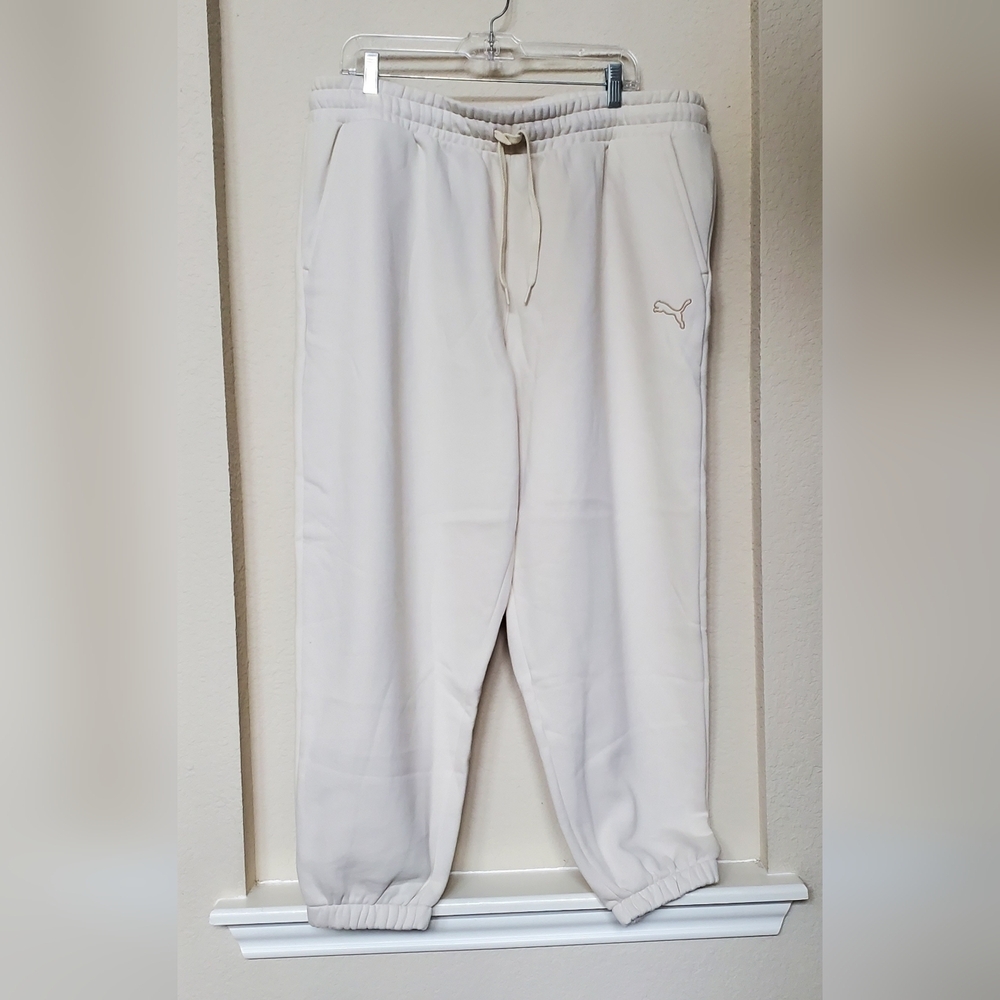 Puma Cream Joggers for Women.  Size XXL